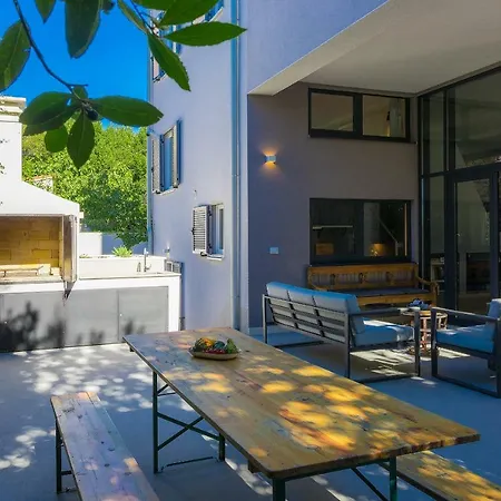 Casa Mia *