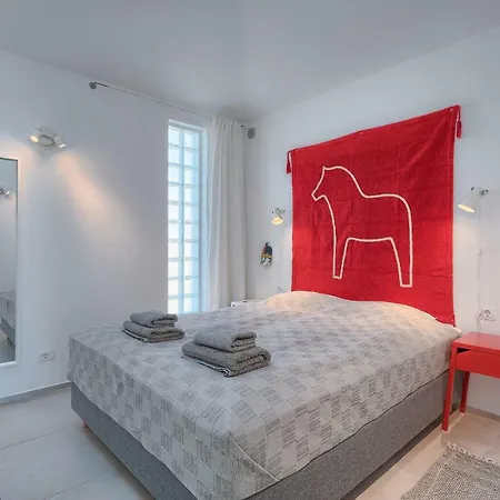 Casa Mia *